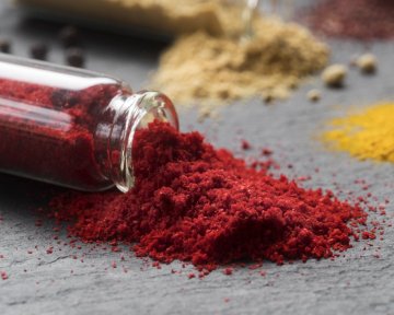 Roter Kratom im Reagenzglas